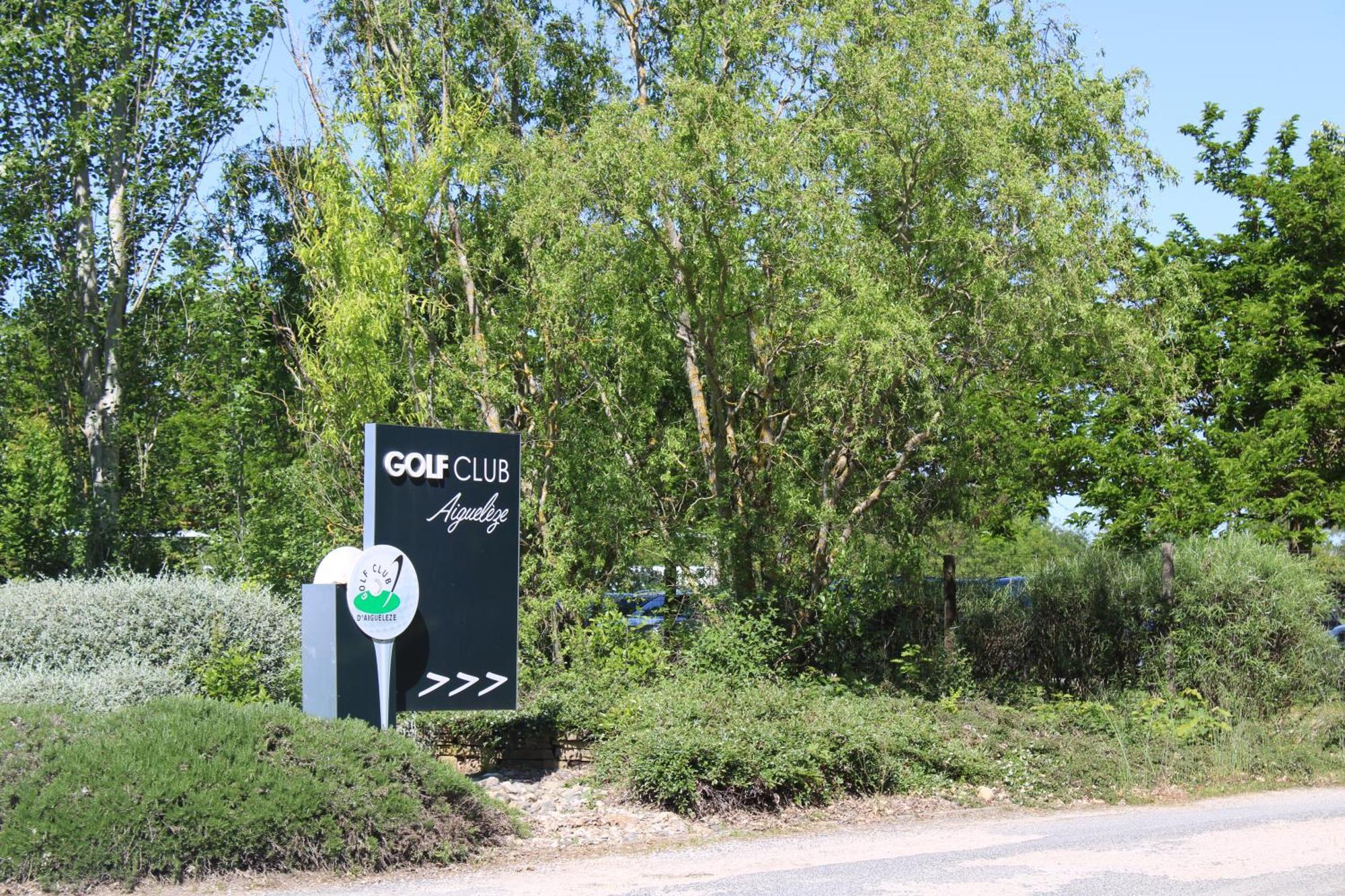 Vue Sur Le Golf Chez Les Grats-piscine-clim Apartment Rivieres (Tarn)